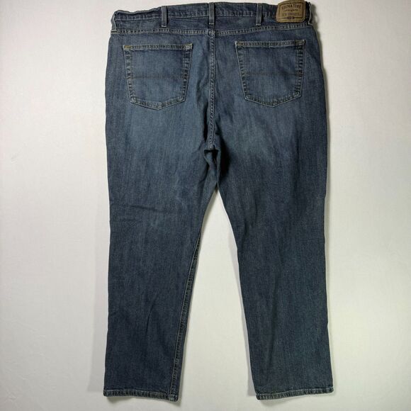 Levi's Signature Gold Men's Jeans, Medium-Dark Wash, Size 44x32, Straight 2/$25 - Picture 3 of 12